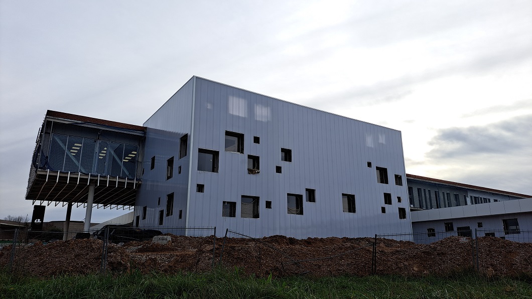 El Gobierno de Asturias autoriza mejoras en el proyecto del instituto de La Florida, en Oviedo, y mantiene la fecha de inauguración para septiembre