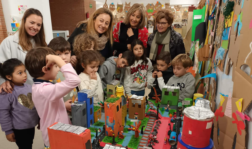 18-01-2024. Lydia Espina visita Las Regueras, uno de los concejos de la primera fase de Les Escuelines 18-01-2024. Lydia Espina visita Las Regueras, uno de los concejos de la primera fase de Les Escuelines