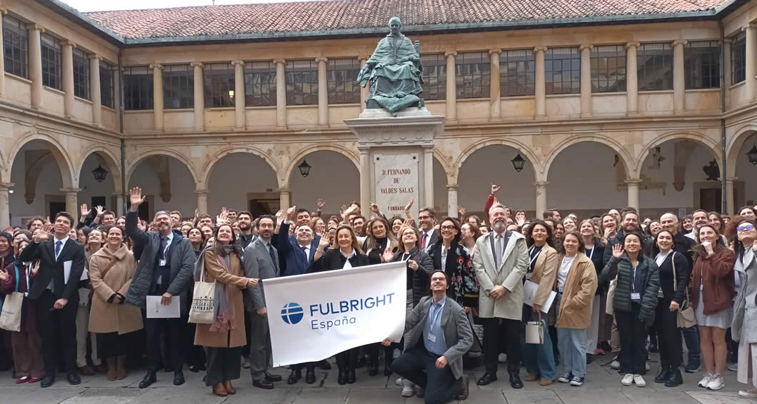 08-02-2024. Espina preside la apertura del seminario de la Comisión Fulbright, que cuenta en Asturias con quince auxiliares de conversación